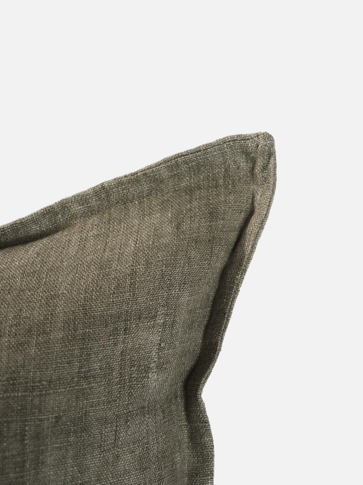 cuscino decorativo color verde salvia lino naturale dettaglio