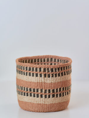Cesto in sisal intrecciato a mano naturale, taglie S/M/L.