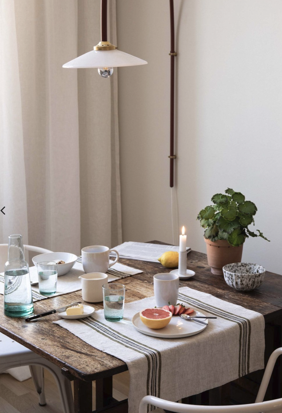 bicchiere in vetro soffiato per decorazione tavola