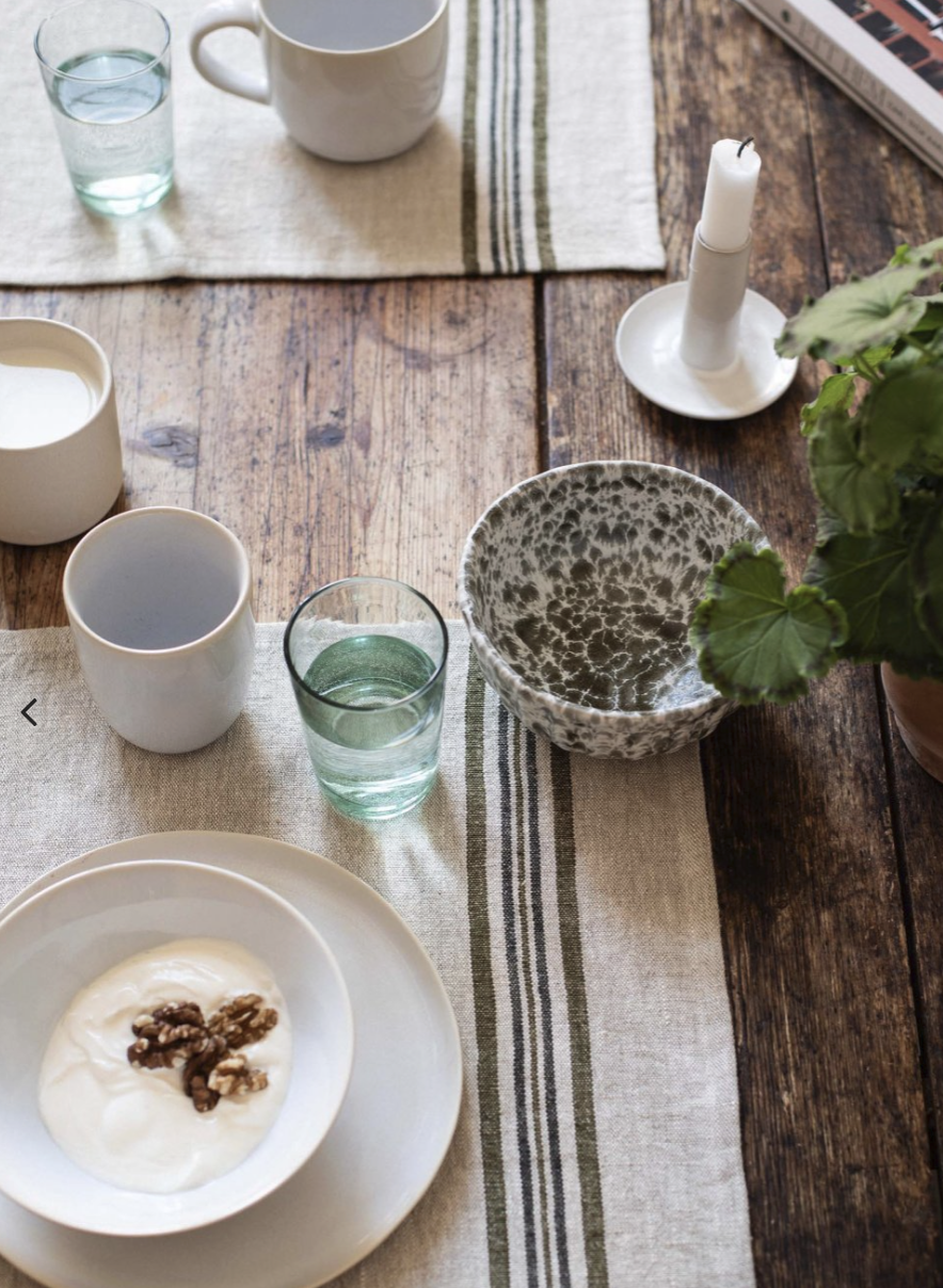 bicchiere in vetro verde, artigianale