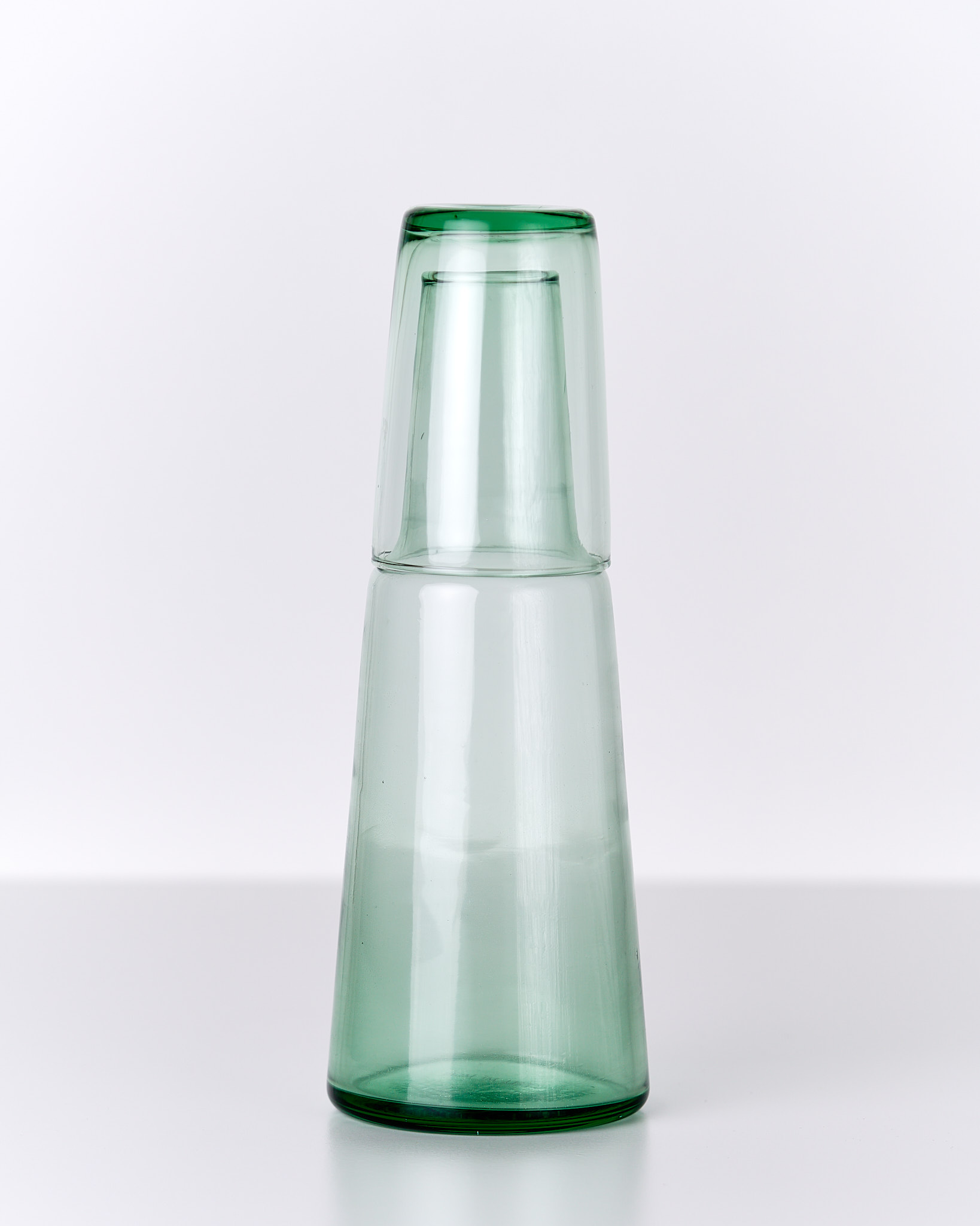 Set coordinato di caraffa e bicchiere in vetro soffiato, per comodino o scrivania